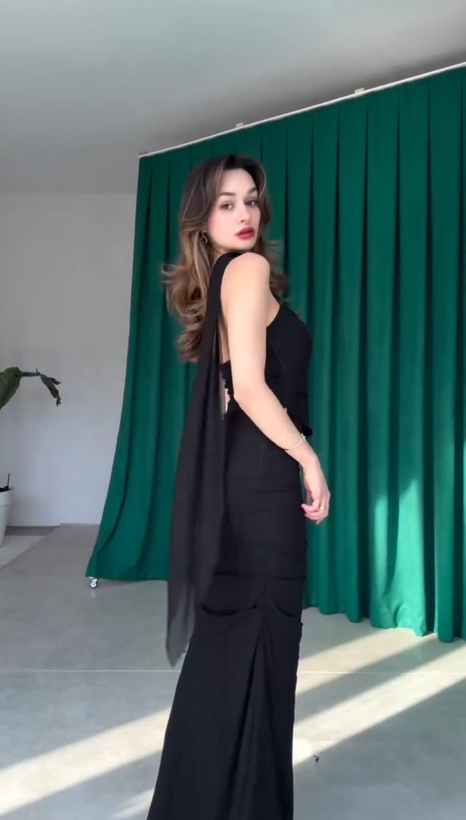 2025 New Design Dress-π Elegant Embroidered Flare Dress