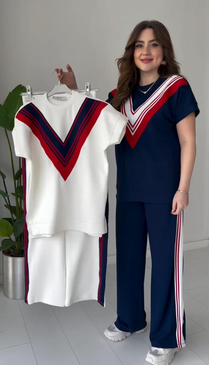 Women's V-Stripes Two-Piece Tracksuit