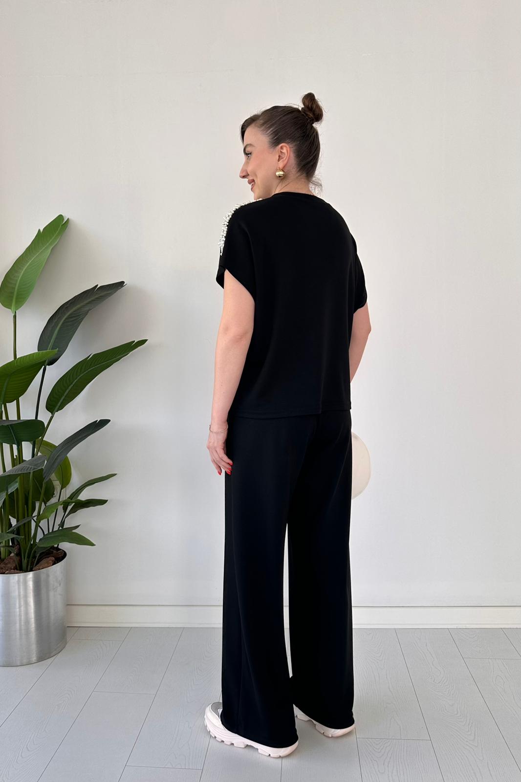 Women's Two-Piece Modal Suit with Pearls on the Shoulders