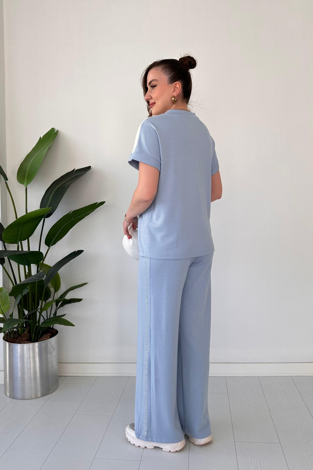 Sleek Accent V Rhinestone Modal Suit