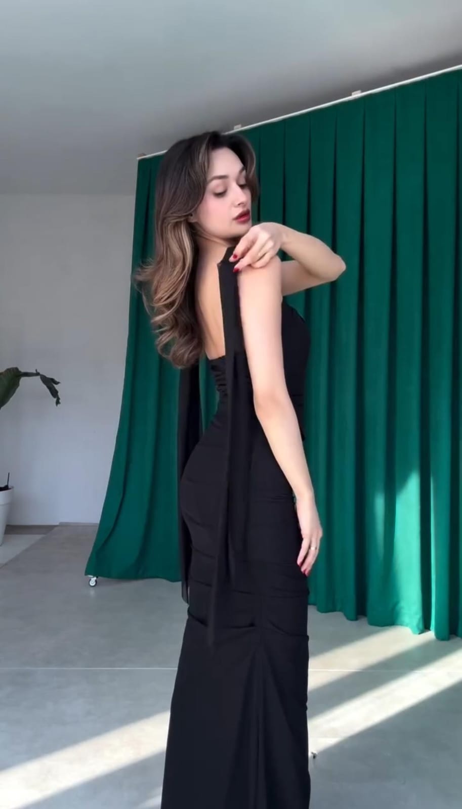 2025 New Design Dress-👗 Elegant Embroidered Flare Dress